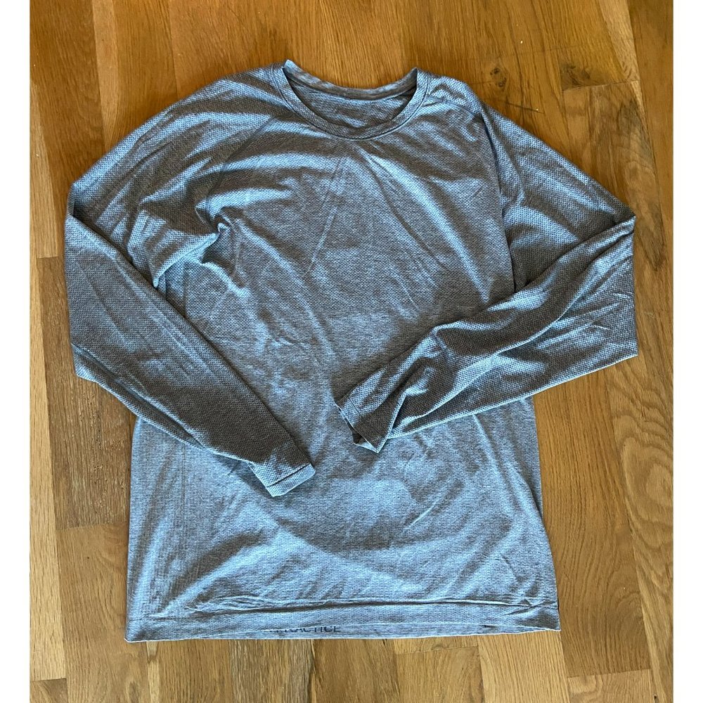 Lululemon Long-sleeved Athletic Shirt - Grey - Picture 3 of 4